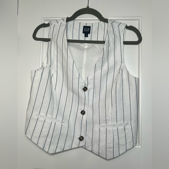 Like New Gap White and Blue Striped Linen Vest (Small) - Picture 4 of 5